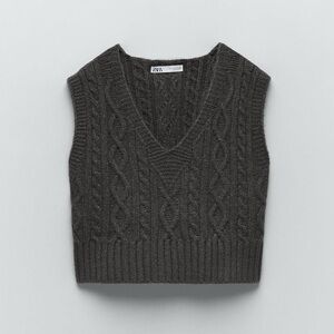 NWOT! Zara Grey Chunky Cable Knit V-Neck Oversize Boxy Relaxed Fit Sweater Vest